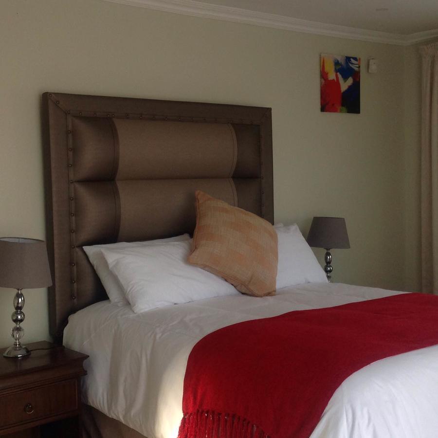Vinolux Guest House Мтхатха Екстериор снимка